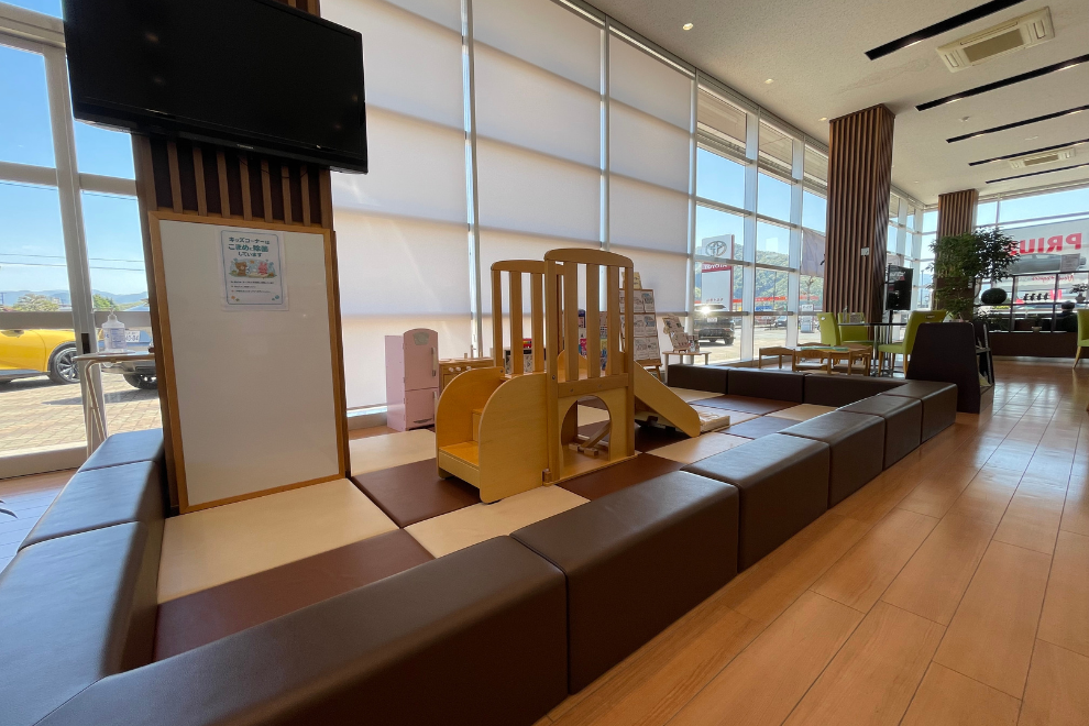 30キッズコーナー1